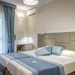 Szálloda Riva Degli Etruschi San Vincenzo